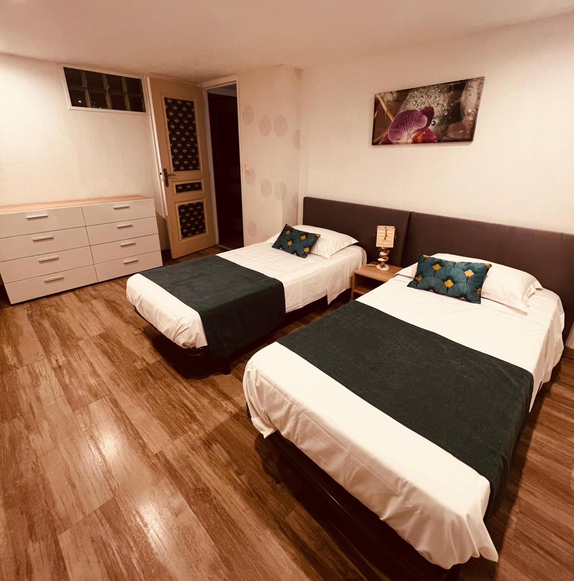 Calvi Appart Hotel Pokoj fotografie
