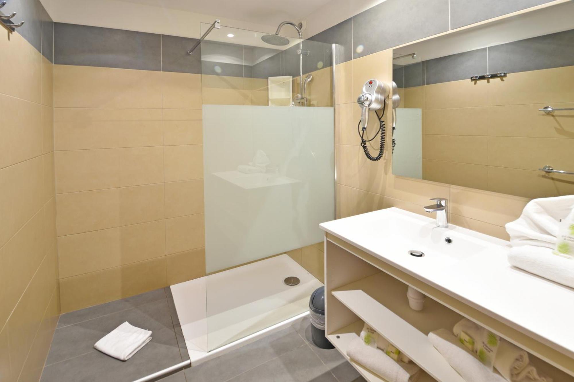 Calvi Appart Hotel Pokoj fotografie